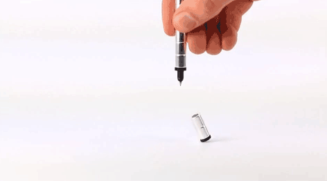 Трюк Орбита с магнитным колпачком ручки Polar Pen